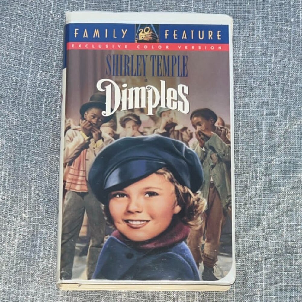 Shirley Temples Dimples Exclusive Color Version LIKE NEW!